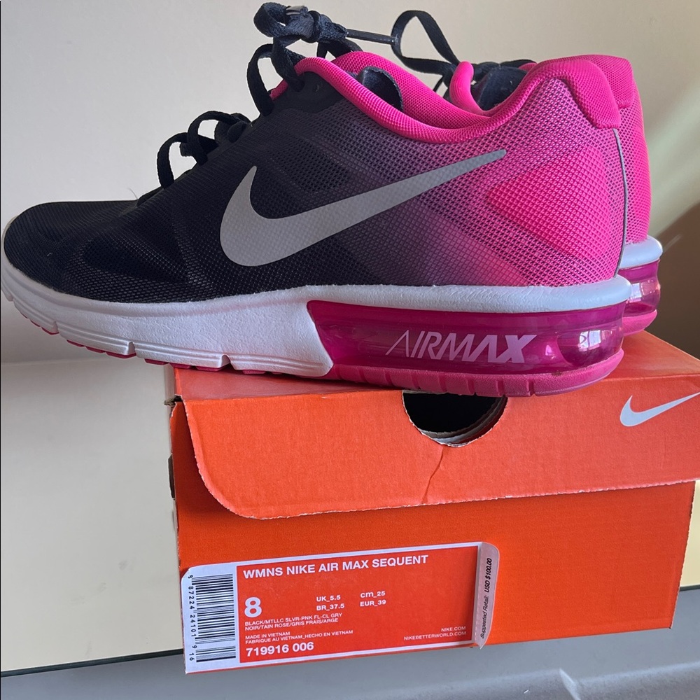 Nike Women's Air Max Sequent Black and Pink Athletic Shoes